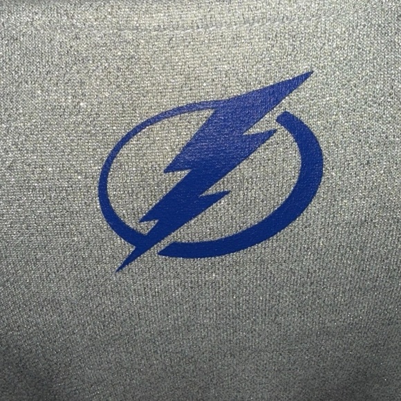 NWT G-III 4HER by Carl Banks - Tampa Bay "LIGHTNING" Stadium Only Sweater XXL - Picture 5 of 16